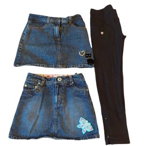 Girls size 7 lot of skirts and leggings
